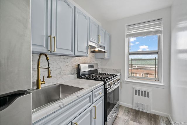 300 N Broadway 6G, Yonkers, NY 10701