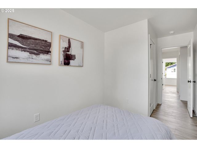 14846 Ne Couch St 8, Portland, OR 97230