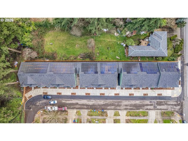 14846 Ne Couch St 8, Portland, OR 97230