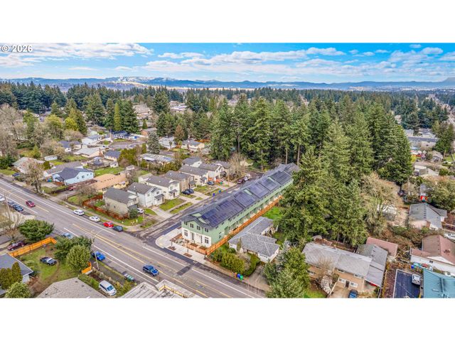 14846 Ne Couch St 8, Portland, OR 97230