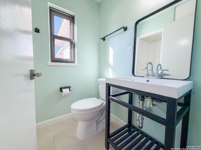 157 Latch, San Antonio, TX 78213