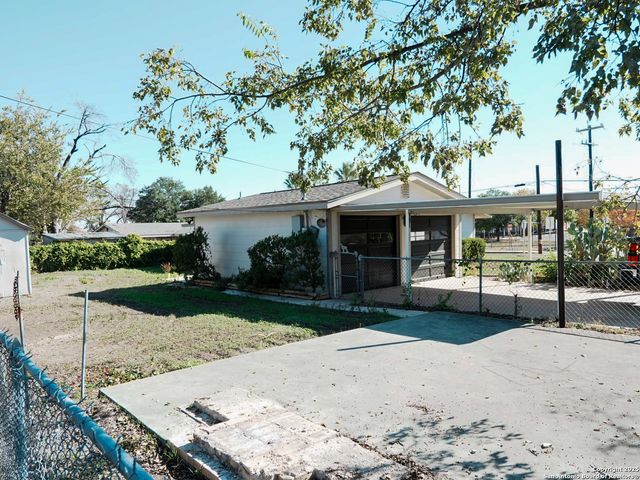 157 Latch, San Antonio, TX 78213