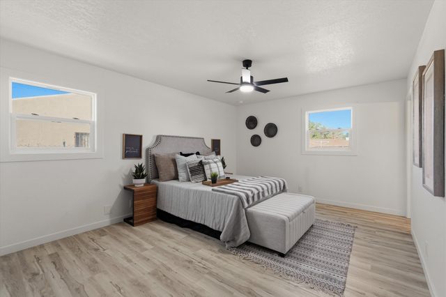 514 Villa Verde Drive SE, Rio Rancho, NM 87124