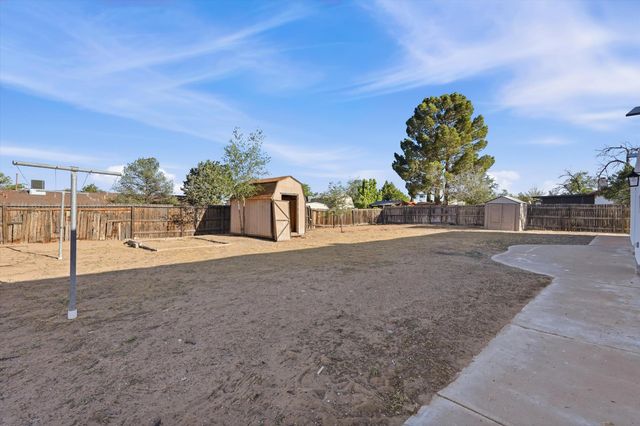 514 Villa Verde Drive SE, Rio Rancho, NM 87124