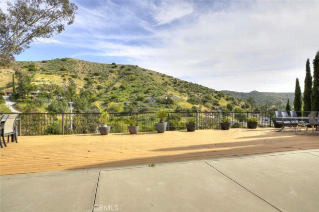 9726 Appaloosa, Shadow Hills, CA 91040