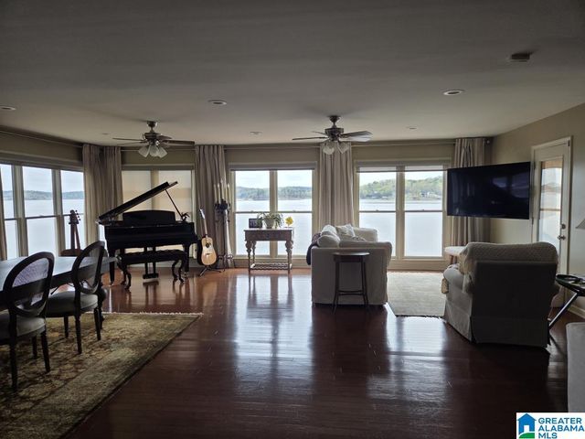 270 BUCKS DRIVE, Vincent, AL 35178