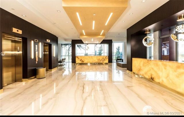 777 N OCEAN Drive N502, Hollywood, FL 33019