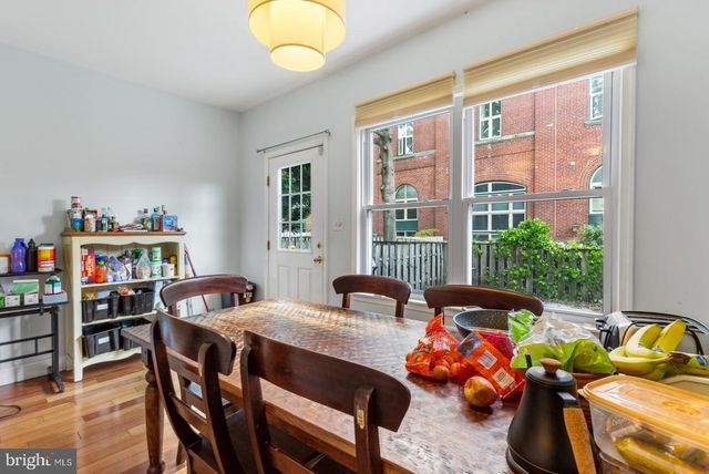 2813 OGDEN ST, Philadelphia, PA 19130