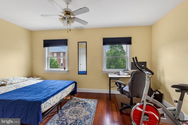 2813 OGDEN ST, Philadelphia, PA 19130