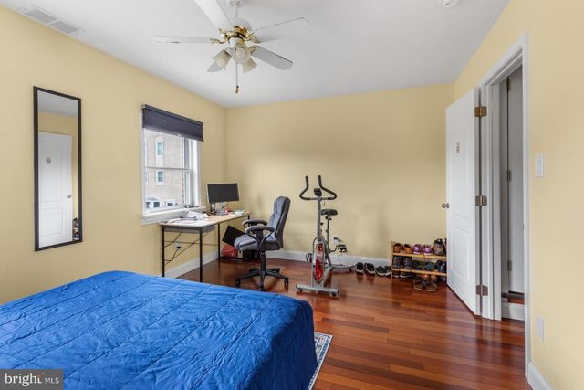 2813 OGDEN ST, Philadelphia, PA 19130