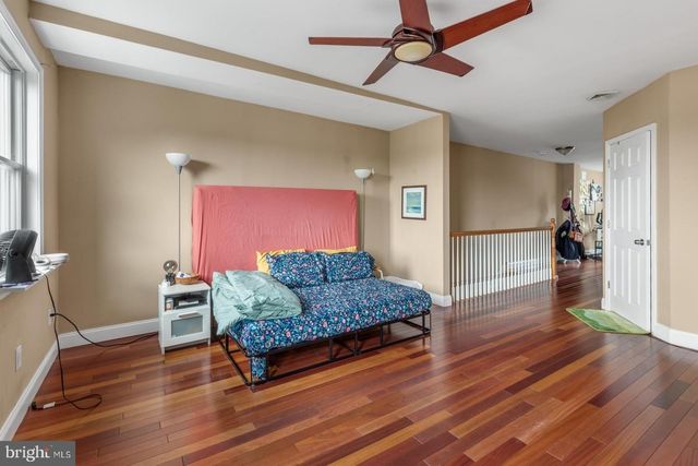 2813 OGDEN ST, Philadelphia, PA 19130