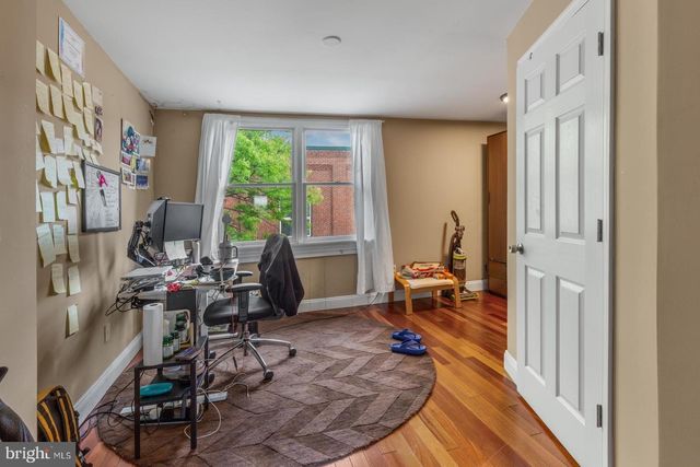 2813 OGDEN ST, Philadelphia, PA 19130