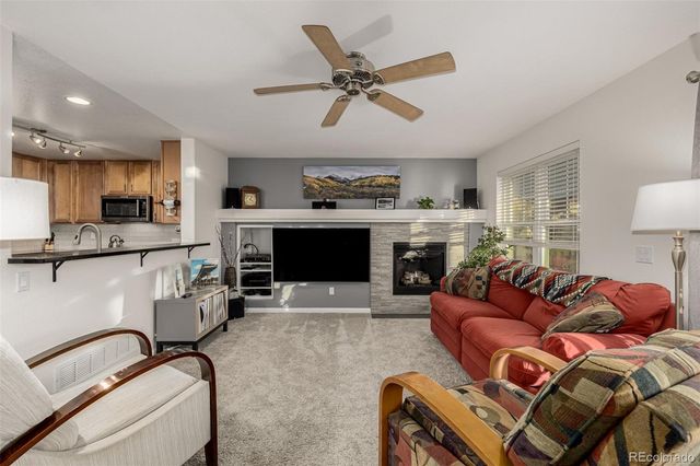 7544 S Quatar Way, Aurora, CO 80016