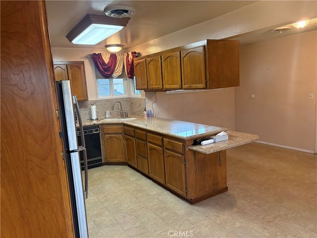 8960 Delano, Riverside, CA 92503