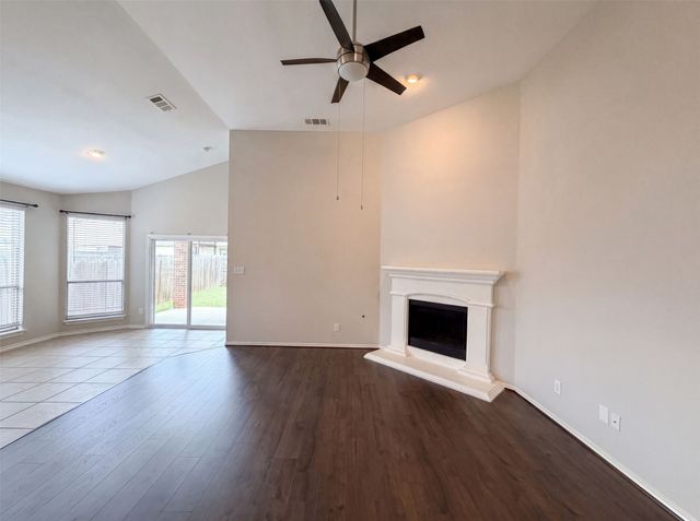 1205 Kachina Lane, Fort Worth, TX 76052