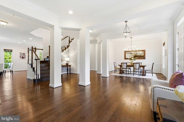 23817 WEATHERVANE PL, Ashburn, VA 20148