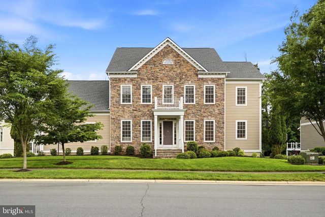 23817 WEATHERVANE PL, Ashburn, VA 20148