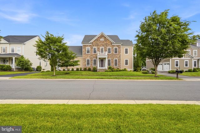 23817 WEATHERVANE PL, Ashburn, VA 20148