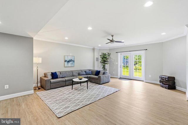 23817 WEATHERVANE PL, Ashburn, VA 20148