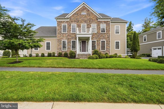 23817 WEATHERVANE PL, Ashburn, VA 20148