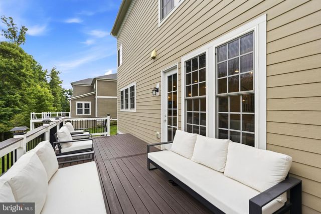 23817 WEATHERVANE PL, Ashburn, VA 20148