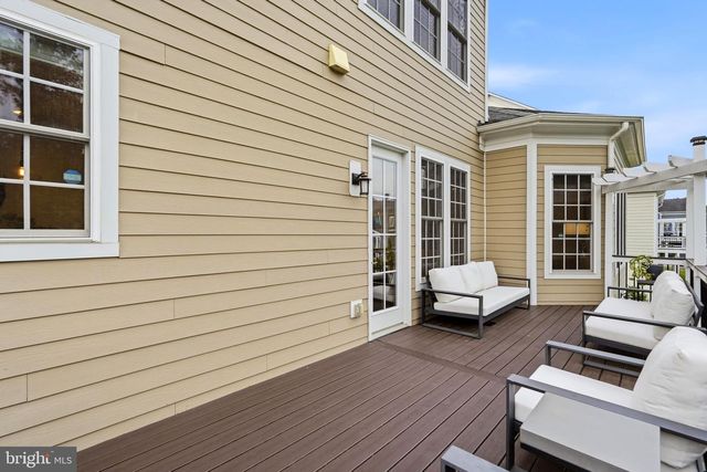 23817 WEATHERVANE PL, Ashburn, VA 20148