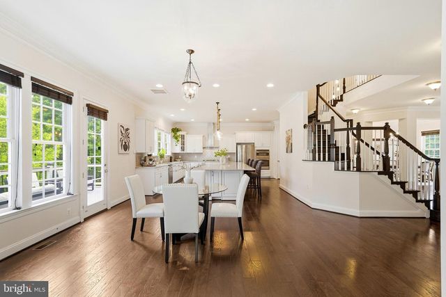 23817 WEATHERVANE PL, Ashburn, VA 20148