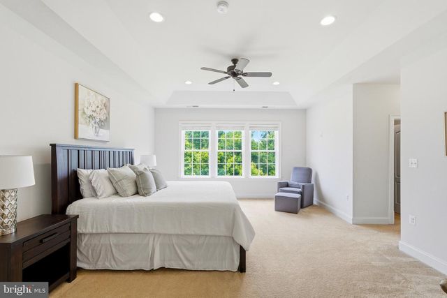 23817 WEATHERVANE PL, Ashburn, VA 20148