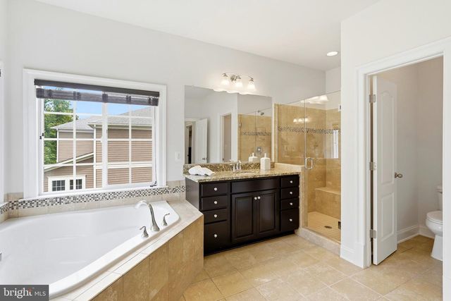 23817 WEATHERVANE PL, Ashburn, VA 20148