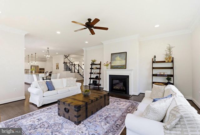 23817 WEATHERVANE PL, Ashburn, VA 20148