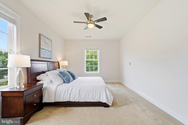 23817 WEATHERVANE PL, Ashburn, VA 20148