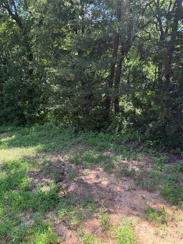 17585 E Cedar Lane Road, Norman, OK 73026