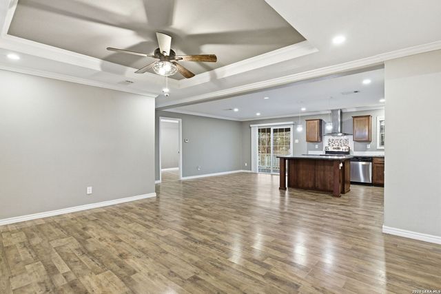 2383 Tomblin, Bigfoot, TX 78005