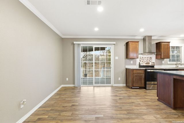 2383 Tomblin, Bigfoot, TX 78005