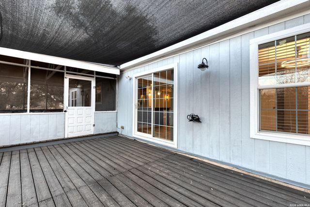 2383 Tomblin, Bigfoot, TX 78005