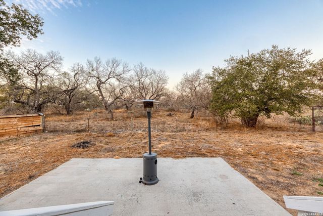 2383 Tomblin, Bigfoot, TX 78005