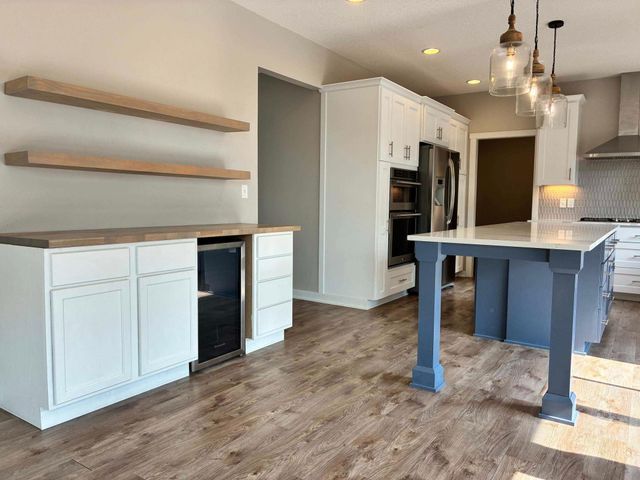 1892 Shannon Oaks Boulevard NE, Rochester, MN 55906
