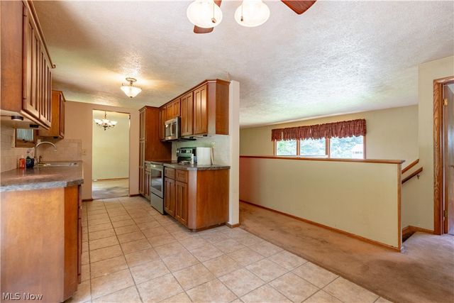 8944 Colton Street NW, Massillon, OH 44646
