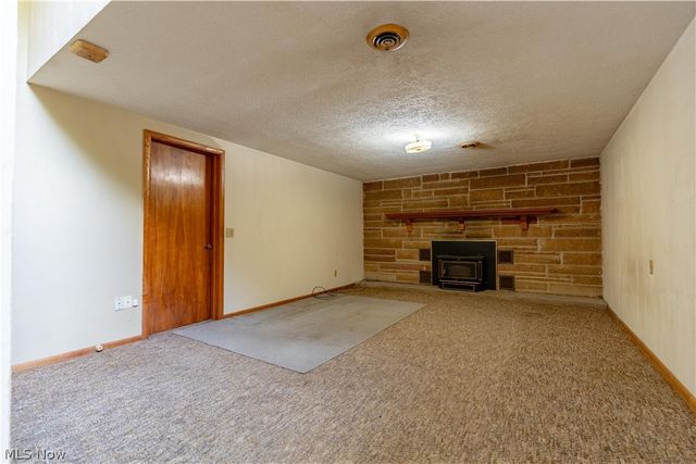 8944 Colton Street NW, Massillon, OH 44646
