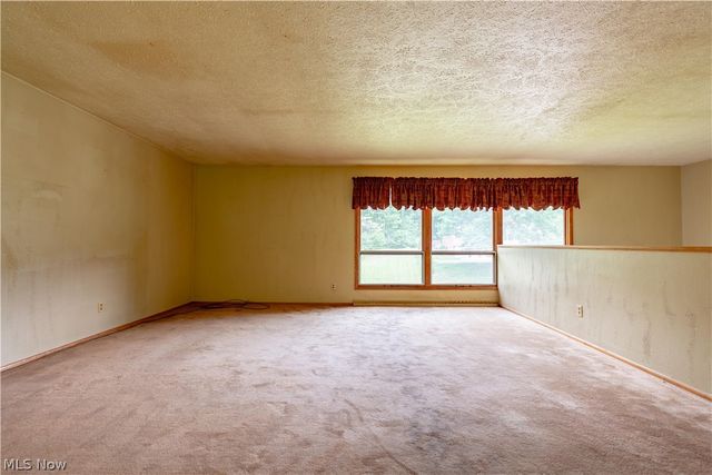8944 Colton Street NW, Massillon, OH 44646