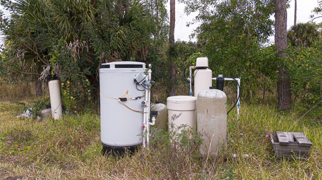 14195 72nd Court, The Acreage, FL 33470