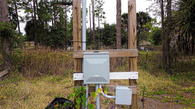 14195 72nd Court, The Acreage, FL 33470