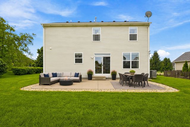 503 Sutton Street, Yorkville, IL 60560