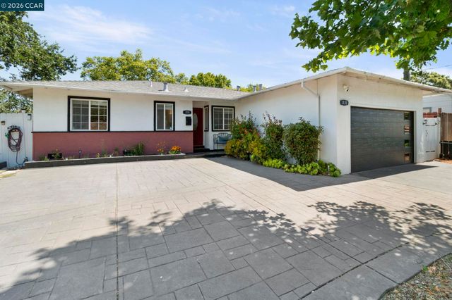 3131 Cowell Rd, Concord, CA 94518