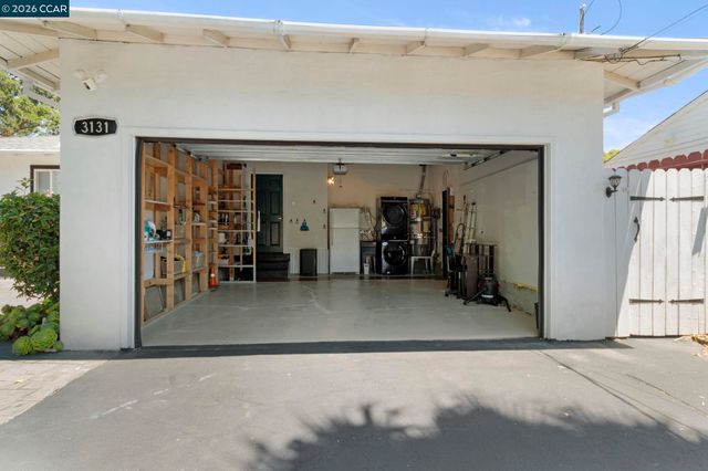 3131 Cowell Rd, Concord, CA 94518