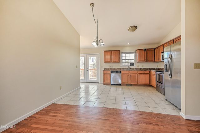 235 Fairridge Road, Johnson City, TN 37604