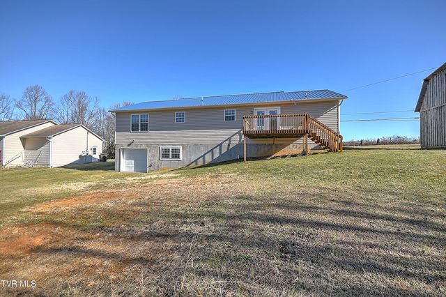 235 Fairridge Road, Johnson City, TN 37604