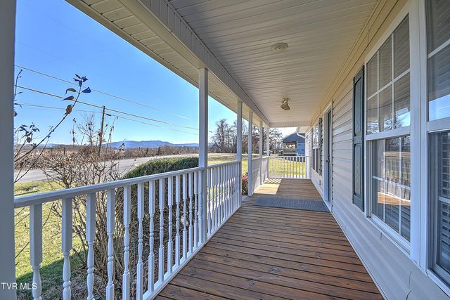 235 Fairridge Road, Johnson City, TN 37604