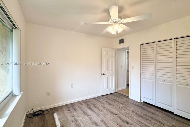 13898 SW 90th Ave 204-EE, Miami, FL 33176