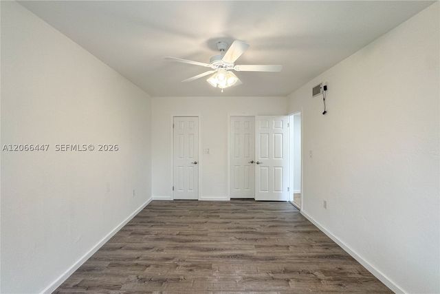 13898 SW 90th Ave 204-EE, Miami, FL 33176